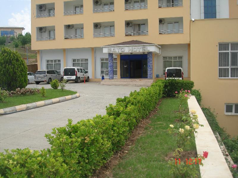 Bato Thermal Hotel Batman Exterior photo